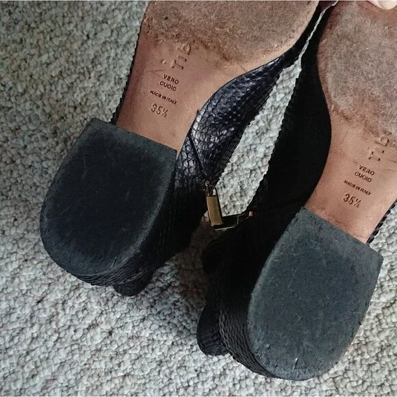 TIBI Wyatt embossed Buckle leather ankle Booties In Black size 5.5